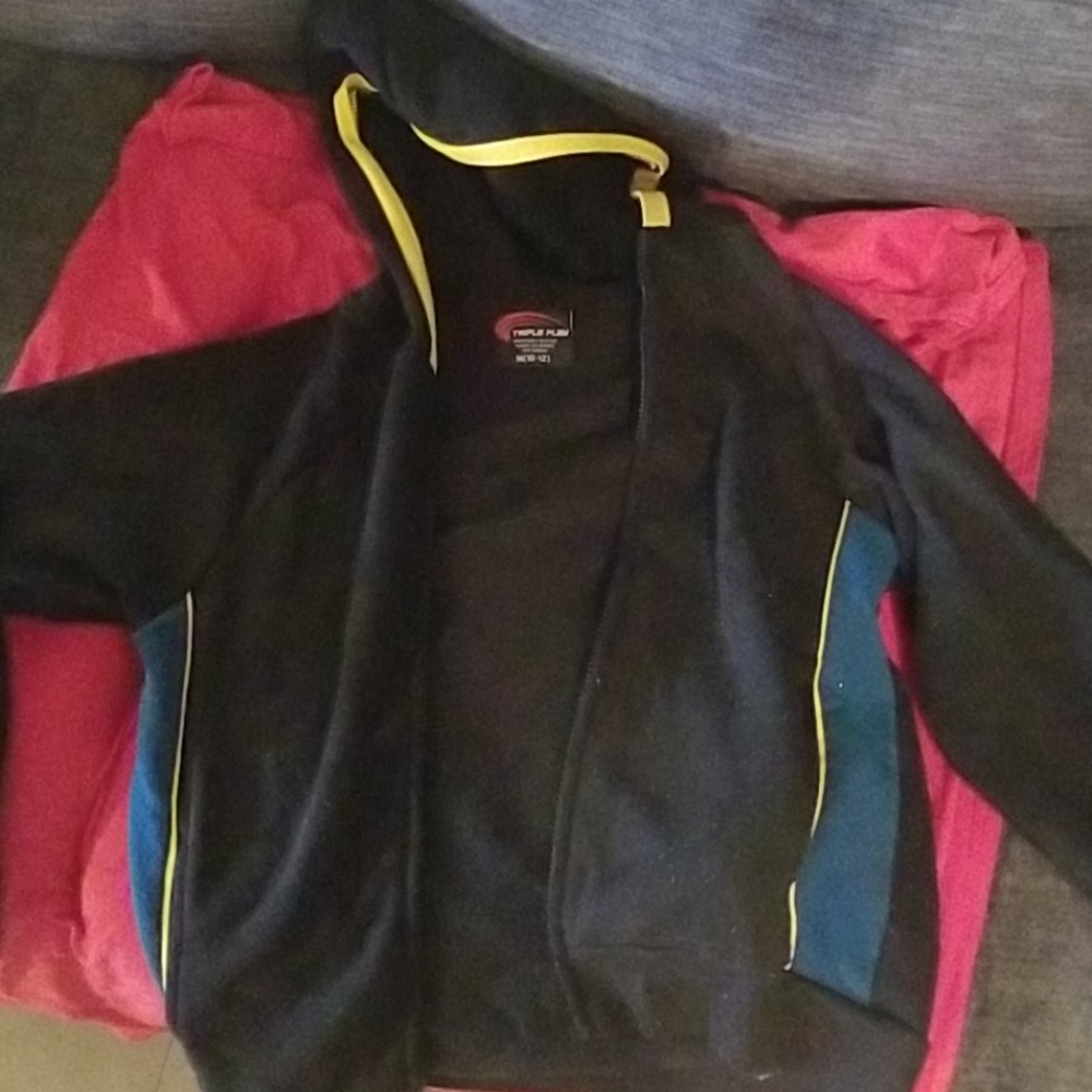 Sweater - Picture 2 of 2